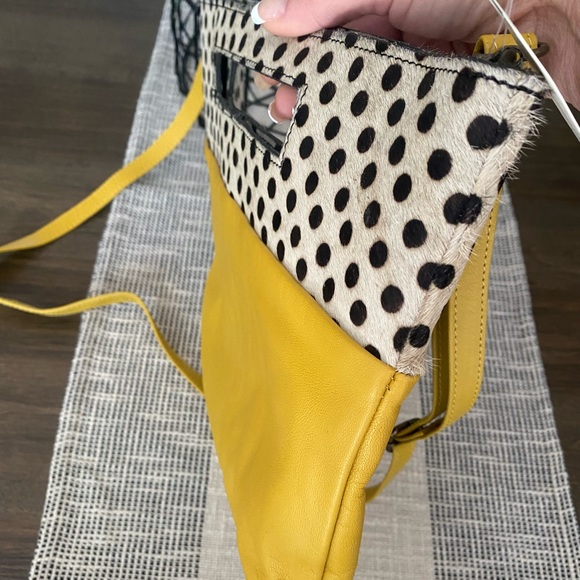 Anthropologie Textured Crossbody | Clutch NWT - Picture 4 of 9